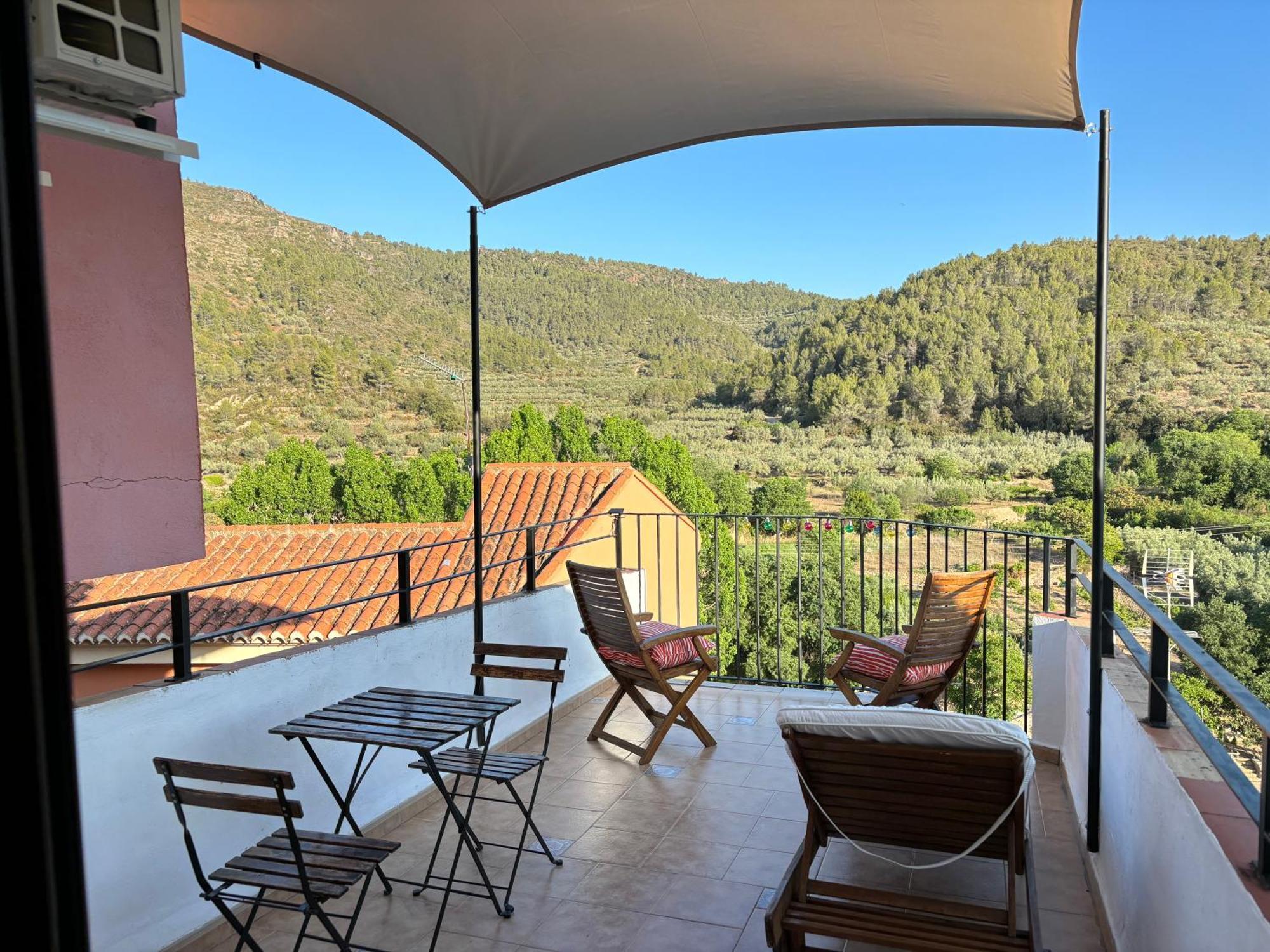 Remote Work In Spanish Mediterranean Countryside Vall de Almonacid Exterior foto